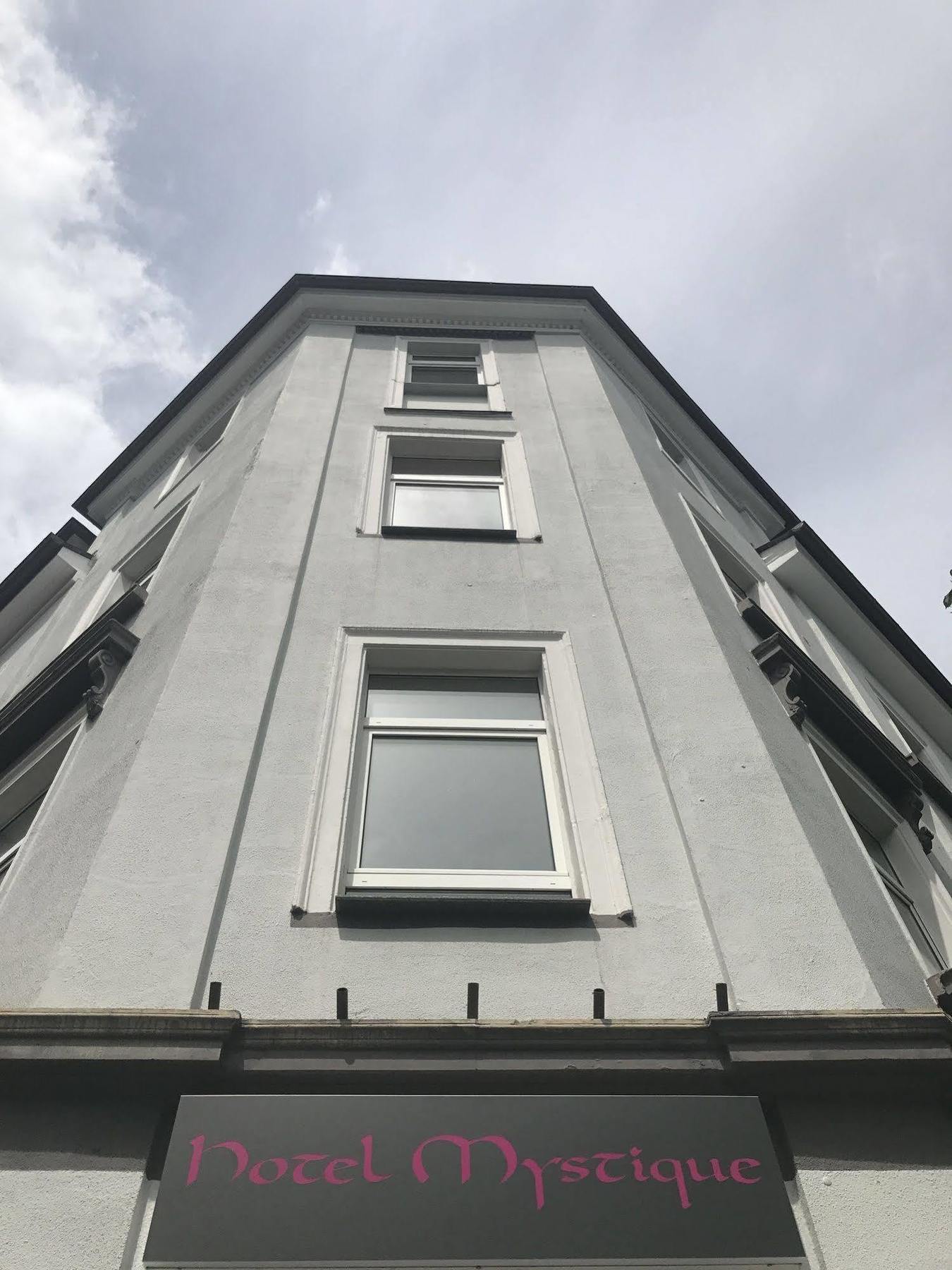 Smarthotel Mystique Self Check-In Bad Homburg vor der Hoehe Luaran gambar